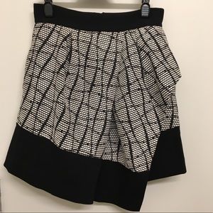 Banana Republic full skirt with pockets